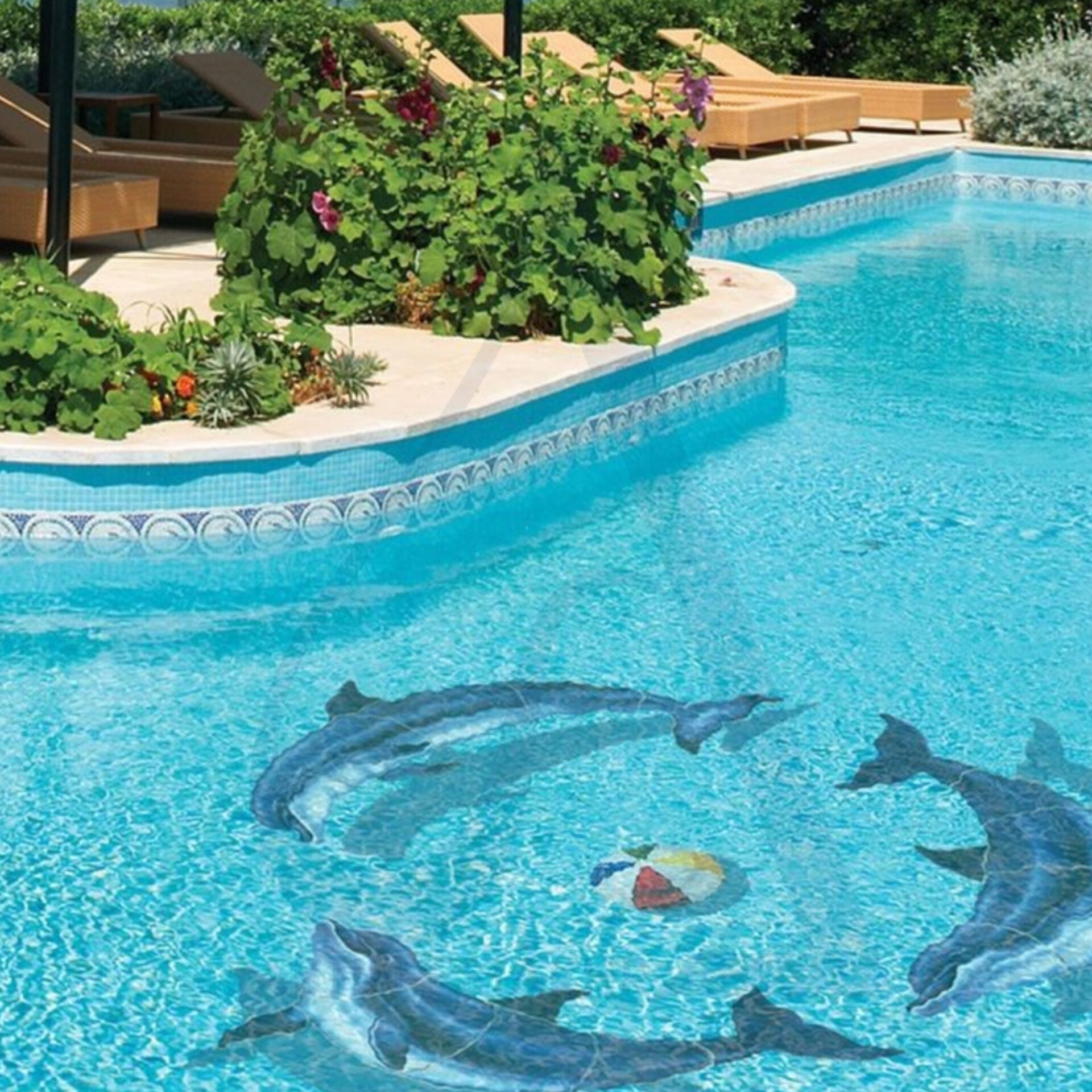 چرا استخر خود را کاشی کاری کنیم؟